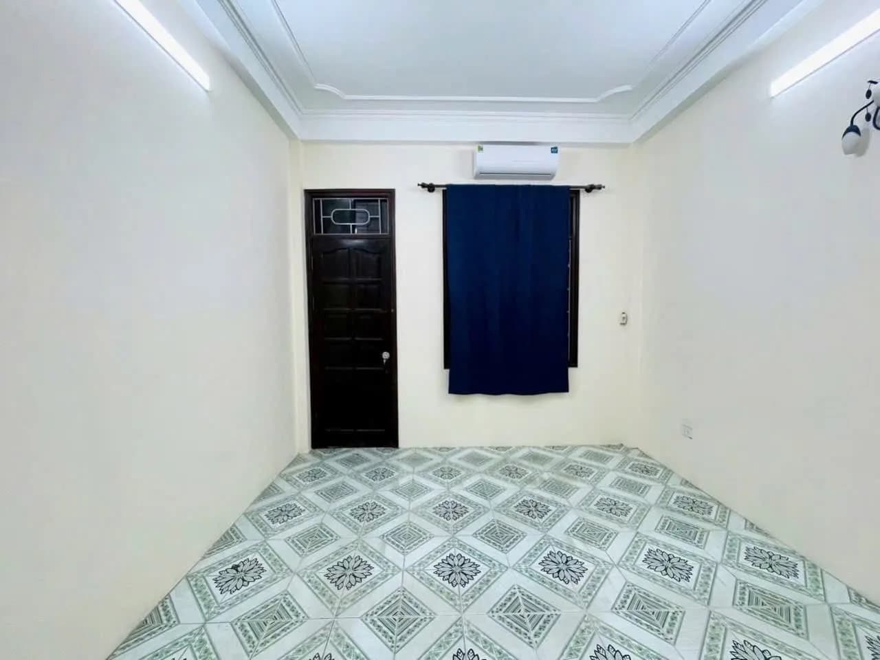 Cho thuê nhà 4 tầng 50m2 4PN tại Ba Đình, Hà Nội