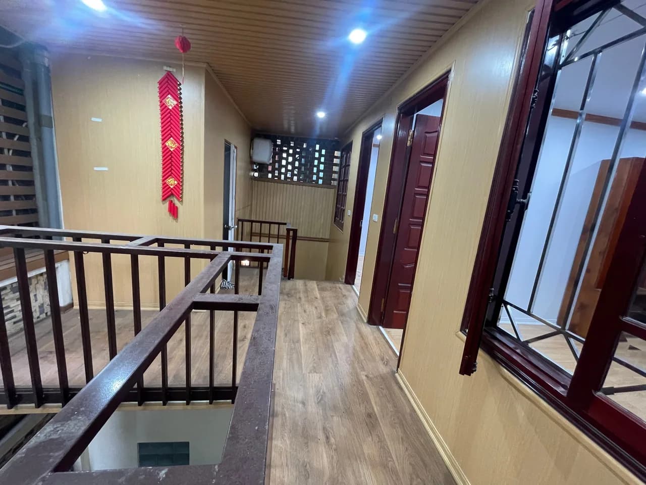 Bán nhà 2 tầng lô góc 55m2 tại Định Công, Hà Nội