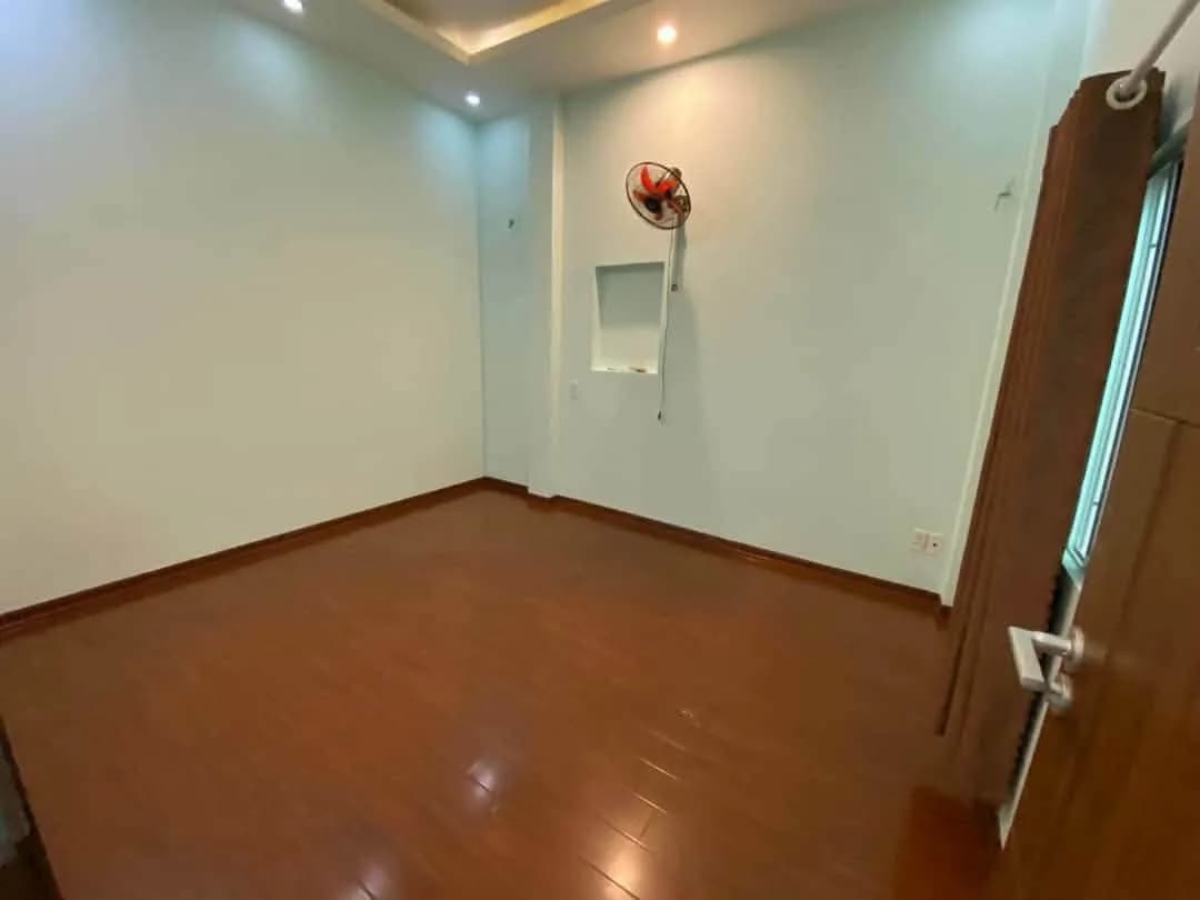 Cho thuê nhà 2 tầng 74m2 tại Hòa Cường, Đà Nẵng