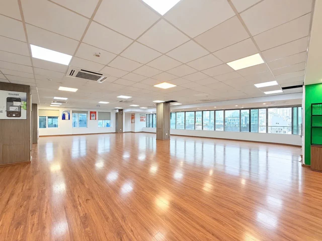 Cho thuê mặt bằng thương mại 330m2 tại Phú Diễn, Hà Nội