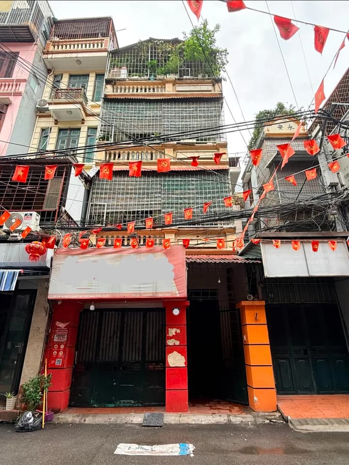 Bán nhà riêng 60m2 sổ đỏ chính chủ tại Thanh Xuân Bắc, Hà Nội