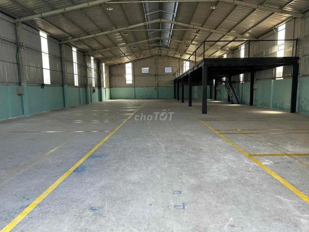 Cho thuê xưởng 800m2 tại Tân Bình, Bình Dương