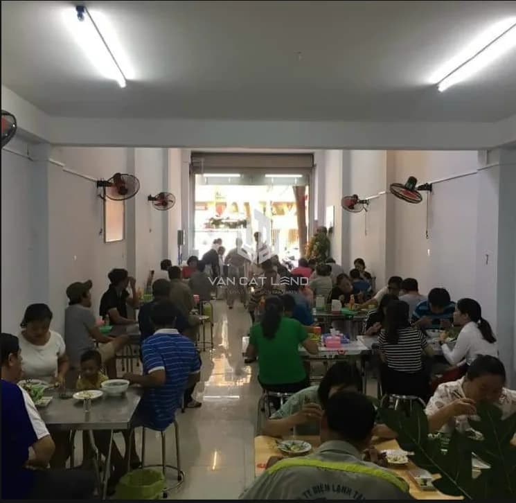 Sang quán ăn 80m2 full đồ tại Tam Thắng, TP. Hồ Chí Minh
