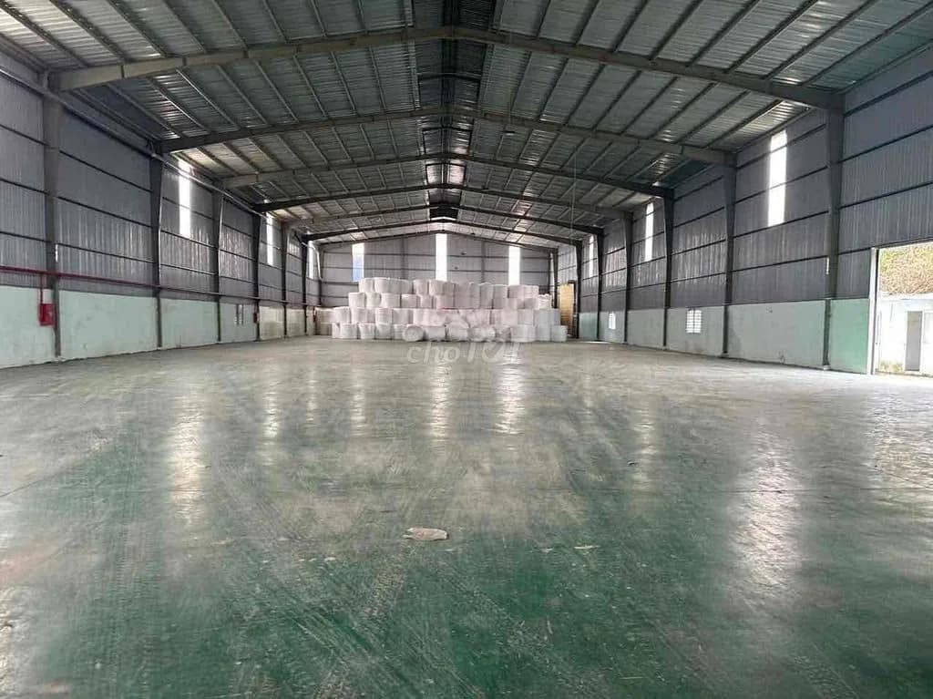 Cho thuê xưởng 2400m2 tại An Phú, Bình Dương