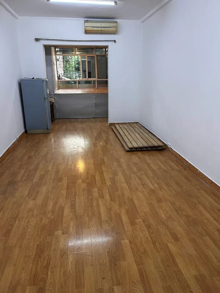 Cho thuê nhà riêng 40m2 tại Bạch Mai, Hà Nội
