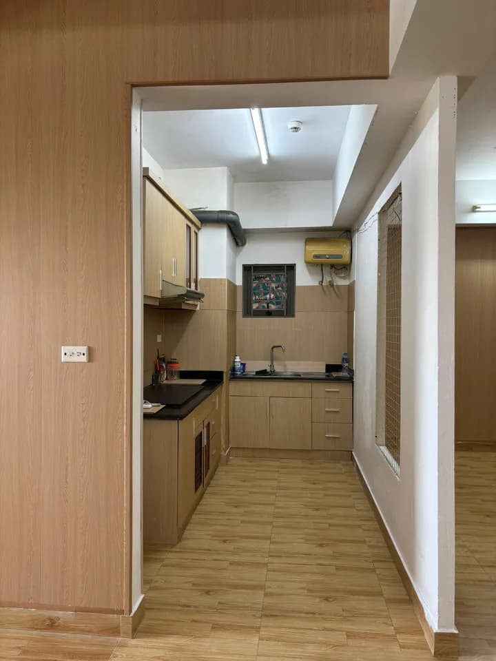 Cho thuê căn hộ chung cư 90m2 giá 11.5 triệu tại phường Văn Quán, Hà N