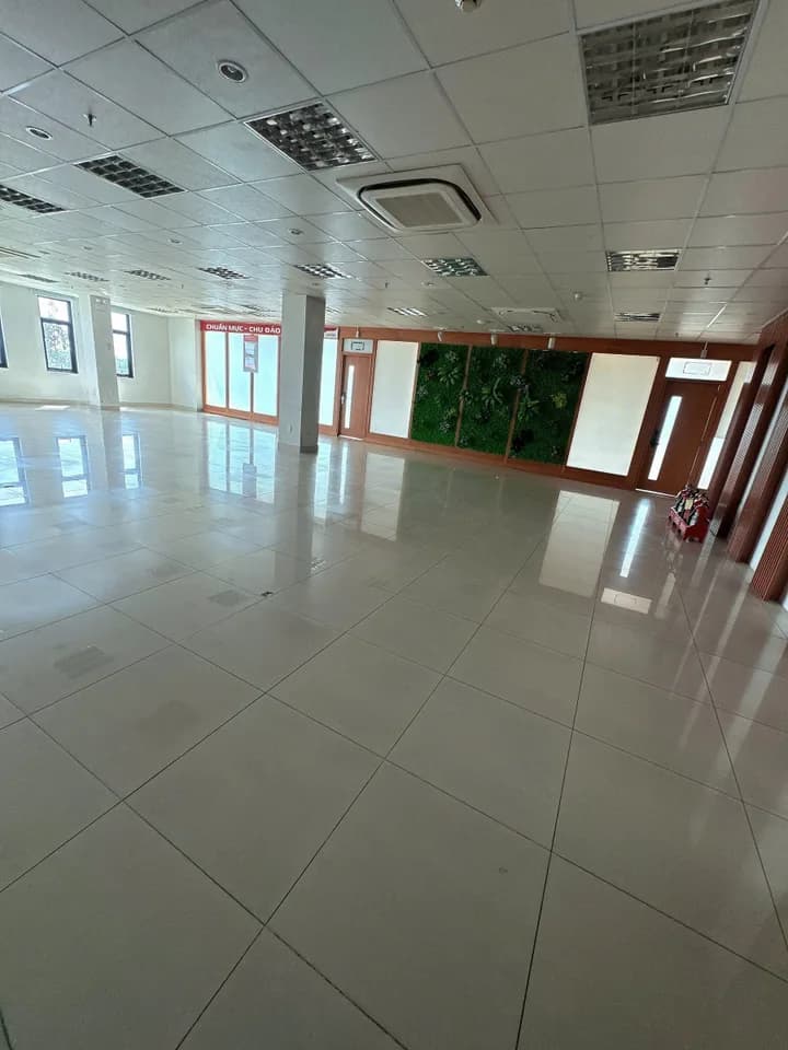 Cho thuê mặt bằng tòa nhà văn phòng tại Phường 7, Vĩnh Long