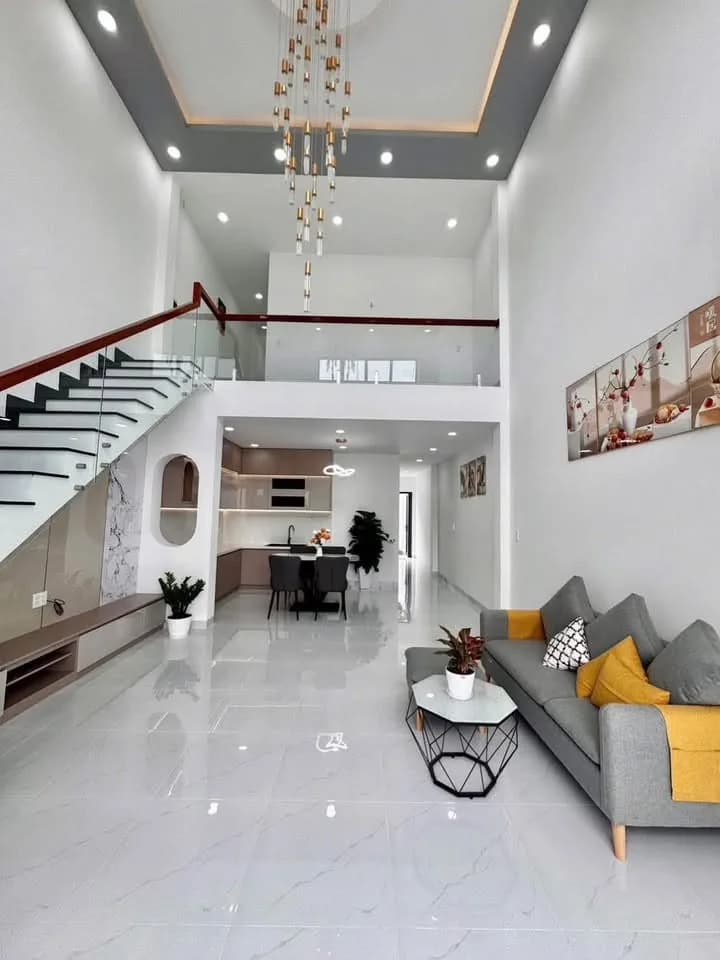 Cần tiền bán gấp nhà mới xây 90m2 tại Trấn Biên, Đồng Nai