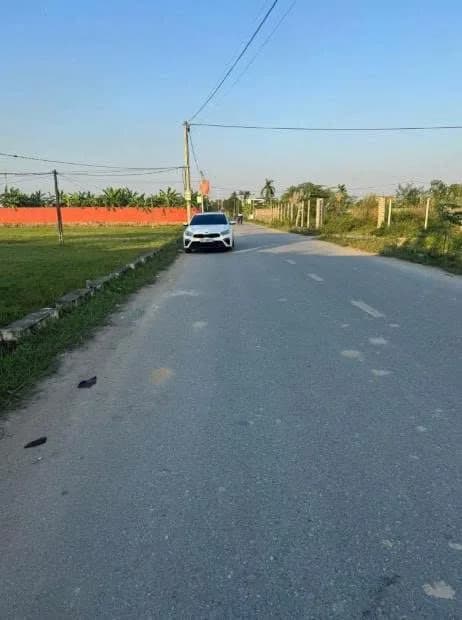 Bán đất thổ cư 100m2 giá 1.78 tỷ tại xã Phú Cát, Hà Nội