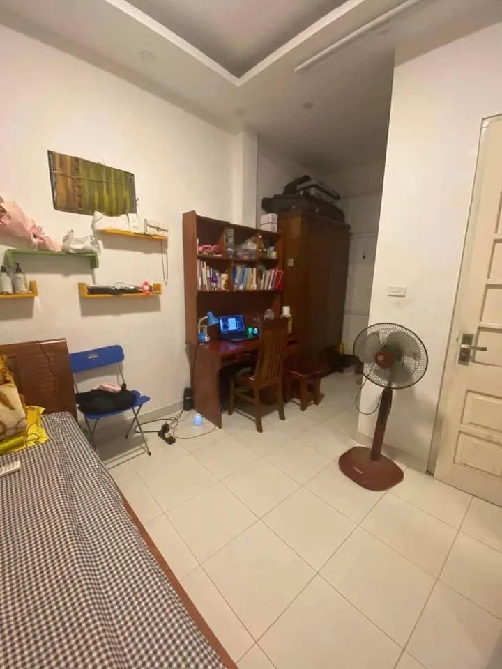Cho thuê nhà nguyên căn 5 tầng 4PN tại Ngọc Hà, Hà Nội