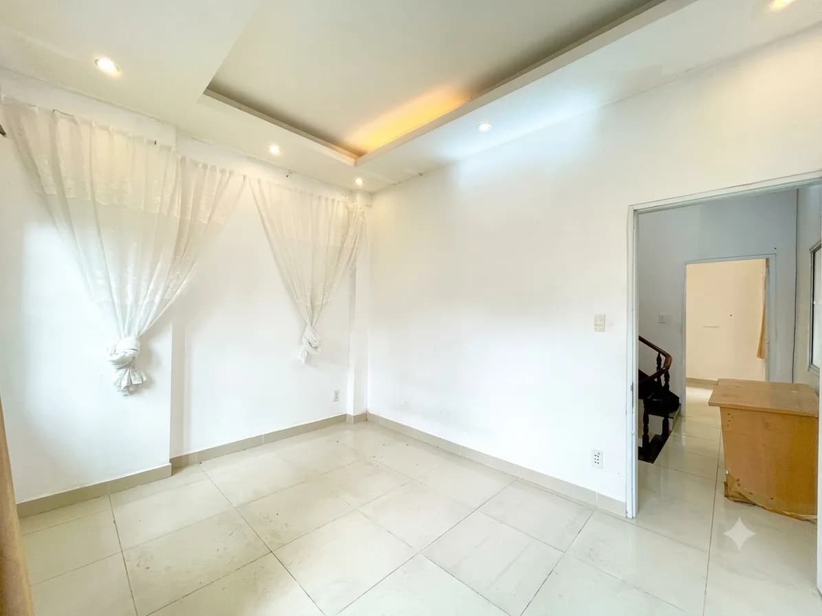 Bán nhà 3 lầu 42m2 tại Thạnh Mỹ Tây, TP. Hồ Chí Minh