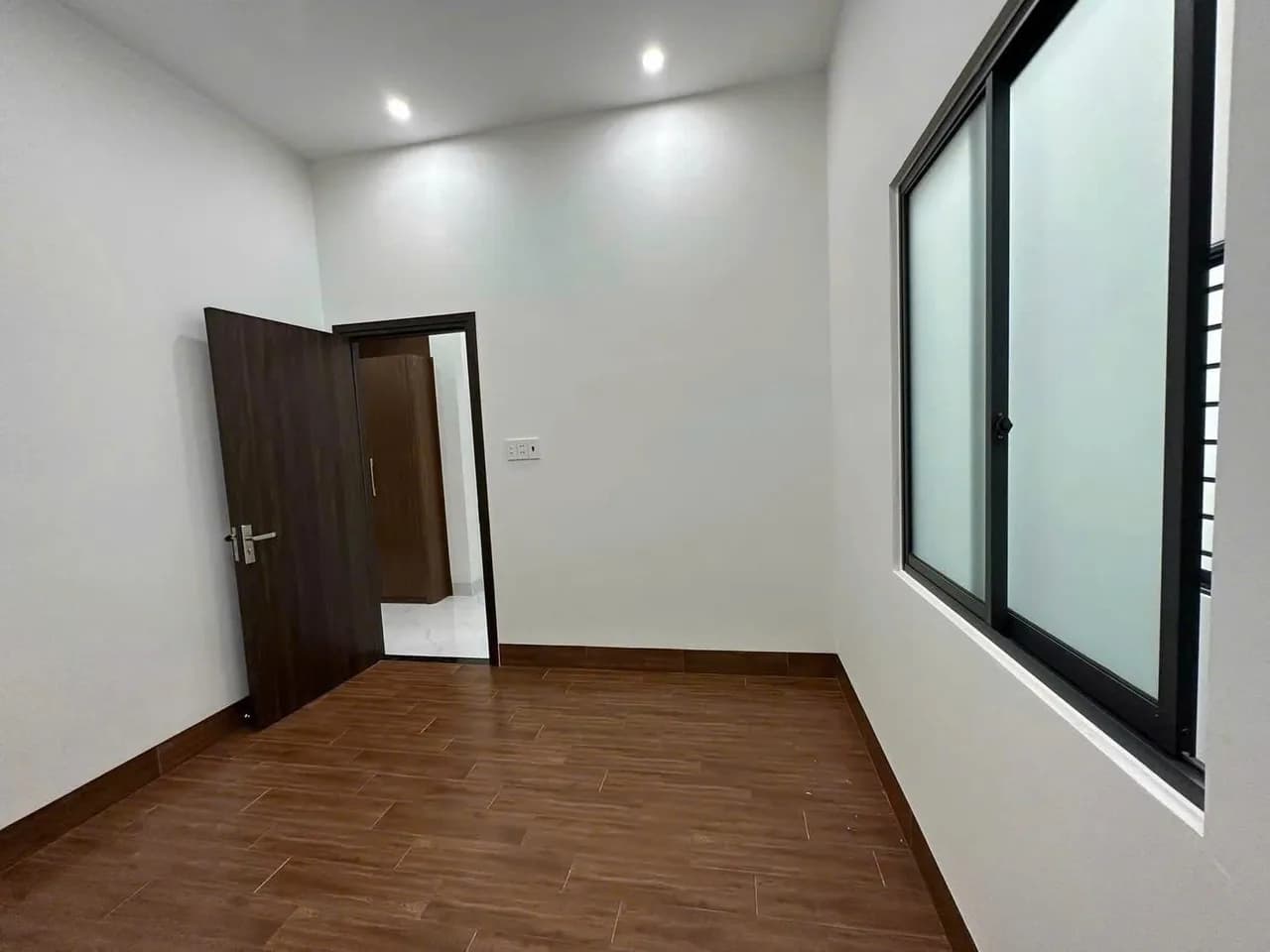 Cần bán nhà trệt lầu mới xây tại Trảng Dài, Đồng Nai