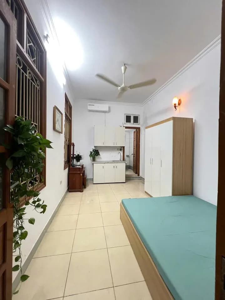 Cho thuê phòng trọ 28m2 giá 4 triệu tại Văn Miếu, Hà Nội