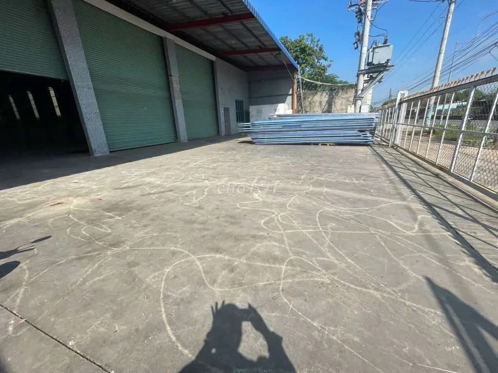 Cho thuê xưởng 3000m2 tại Chánh Phú Hòa, TP. Hồ Chí Minh