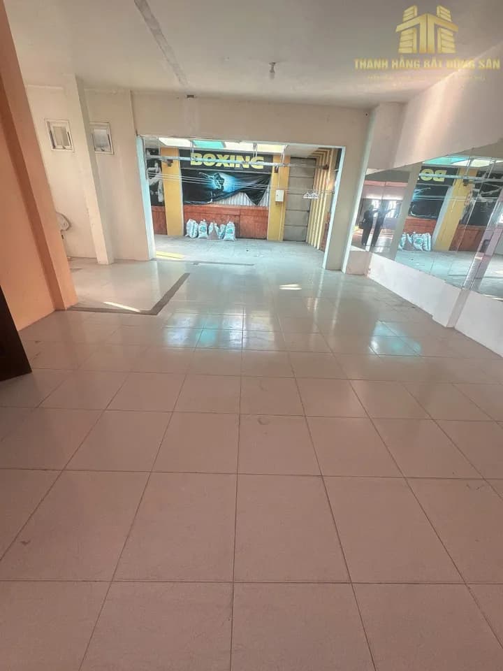 Cho thuê nhà 1 trệt 3 lầu 800m2 tại Phú Khương, Vĩnh Long