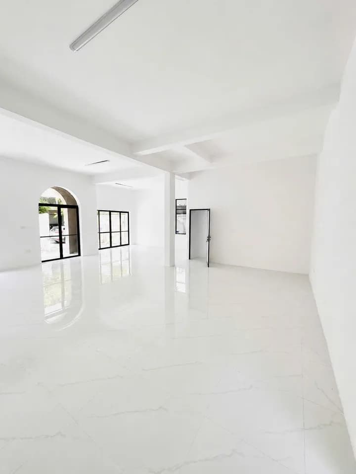 Cho thuê biệt thự 200m2 3.5 tầng tại Dương Nội, Hà Nội