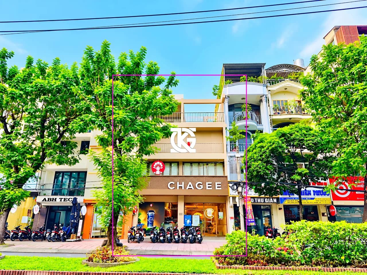 Cho thuê nhà mặt tiền 8x18m 5 tầng tại Tân Bình, TP. Hồ Chí Minh
