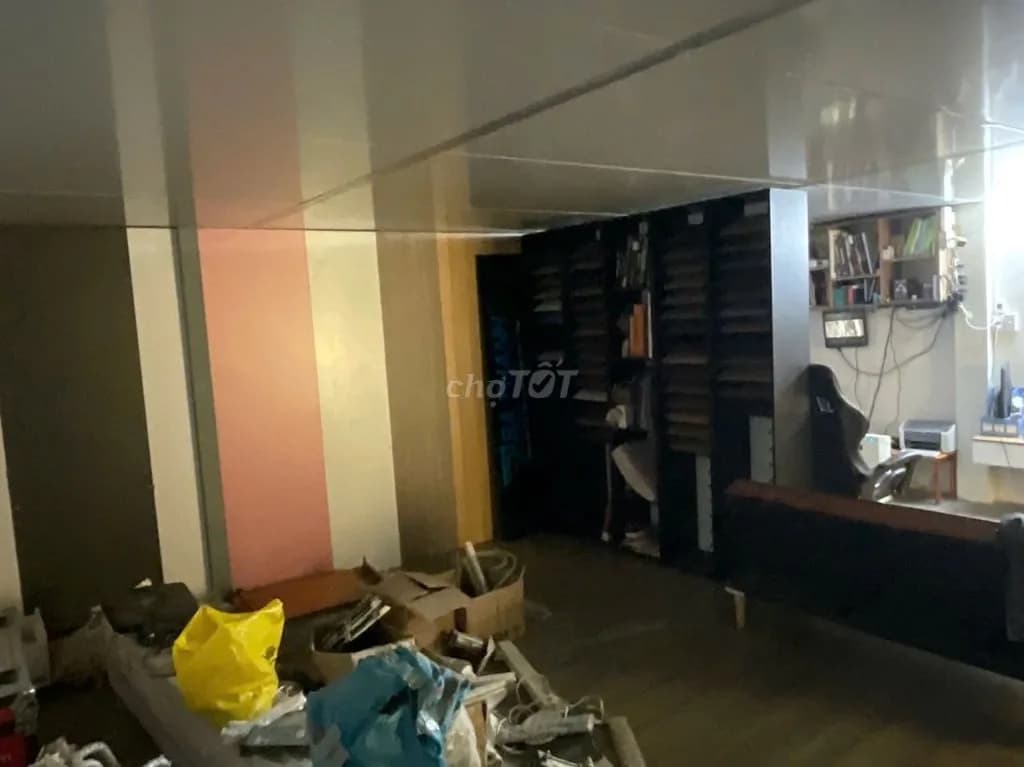 Cần sang lại xưởng nội thất 1800m2 tại Vĩnh Phú, Bình Dương