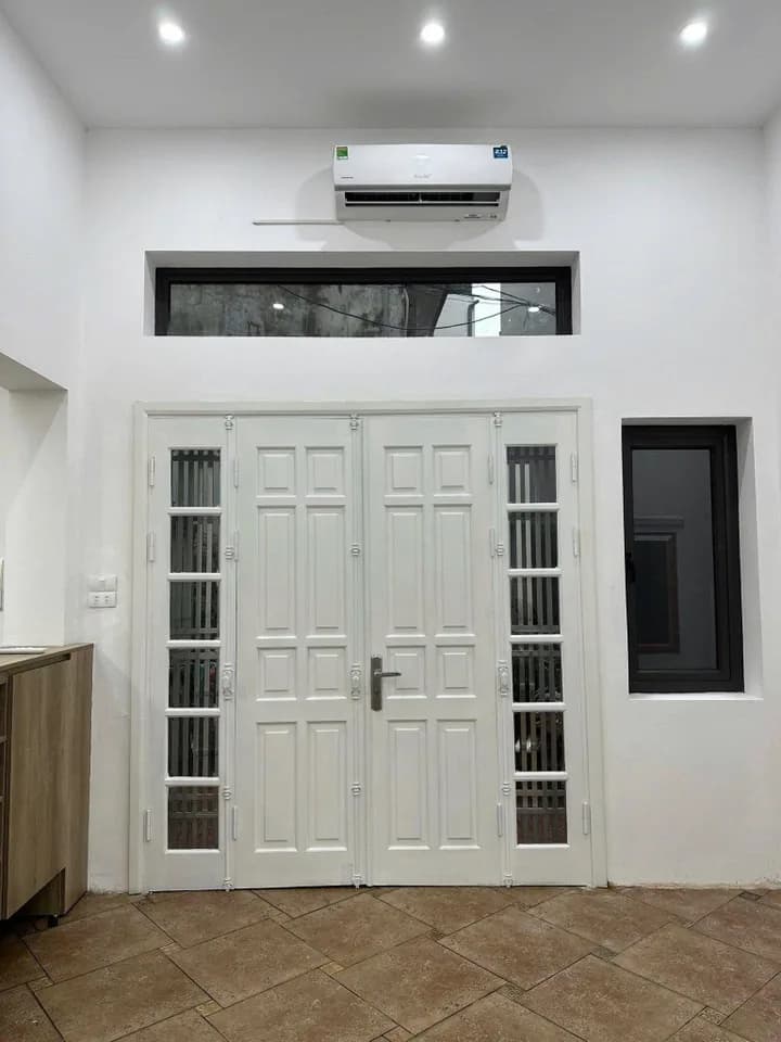 Cho thuê nhà 4 tầng 3PN 3WC tại Ba Đình, Hà Nội