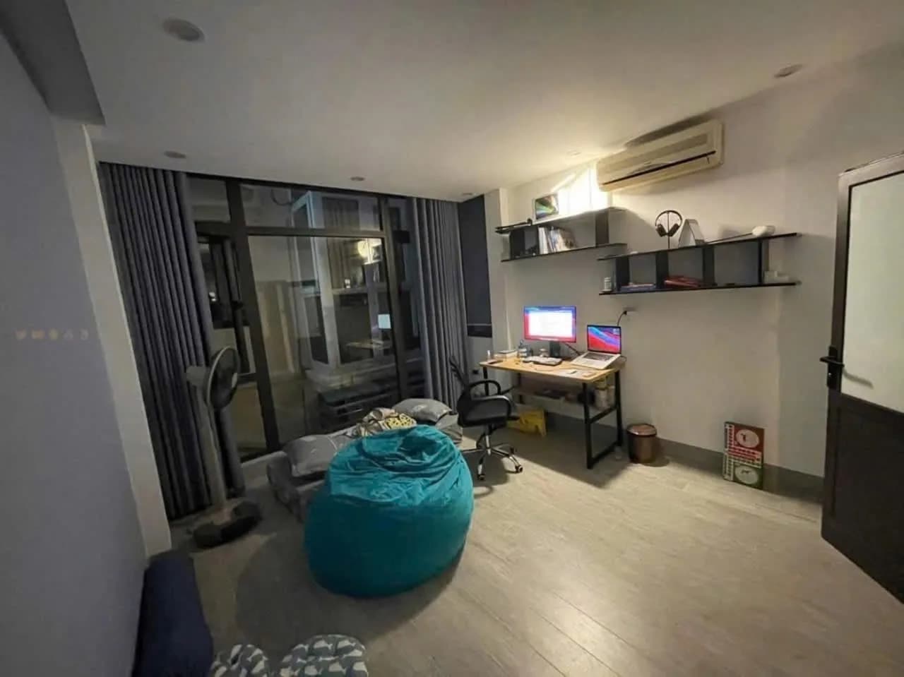 Cho thuê nhà 4 tầng 2PN 25m2 tại Yên Hòa, Hà Nội