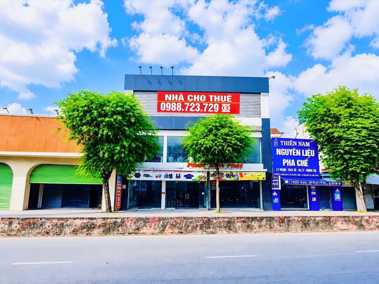 Cho thuê nhà mặt tiền 14x38m tại Tân Sơn Nhì, TP. Hồ Chí Minh