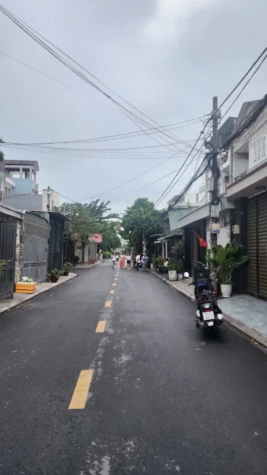 Bán nhà riêng 52m2 thổ cư giá 3.94 tỷ tại Thạnh Lộc, TP. Hồ Chí Minh