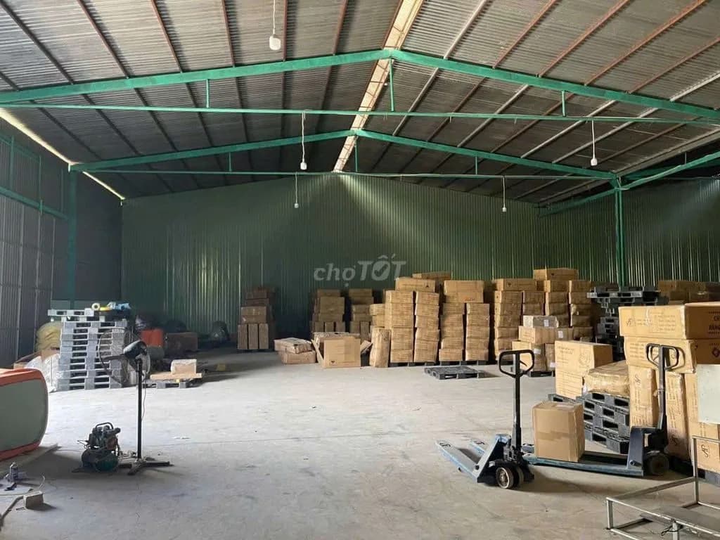 Cho thuê xưởng 1200m2 tại Đông Hòa, Bình Dương