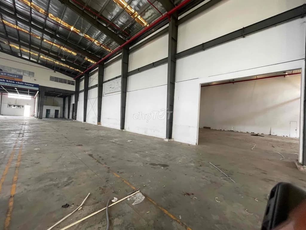 Cho thuê kho xưởng 1400m2 tại An Tây, Bình Dương