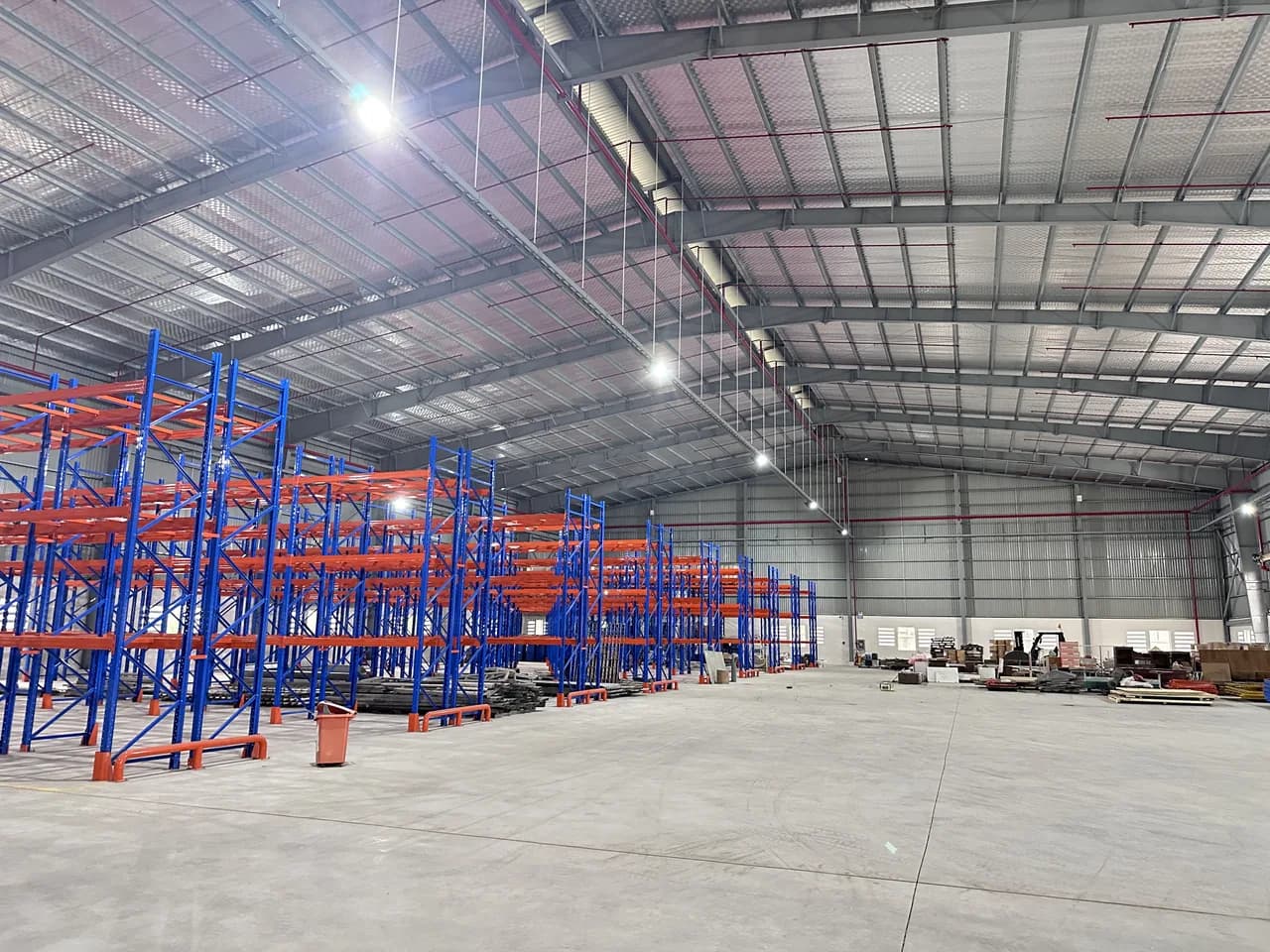Cho thuê kho, nhà xưởng 1000m2 tại Phường Cái Vồn, Vĩnh Long