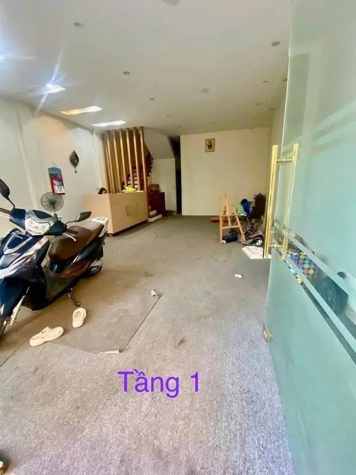 Cho thuê nhà nguyên căn 5 tầng 61m2 tại Thanh Xuân, Hà Nội