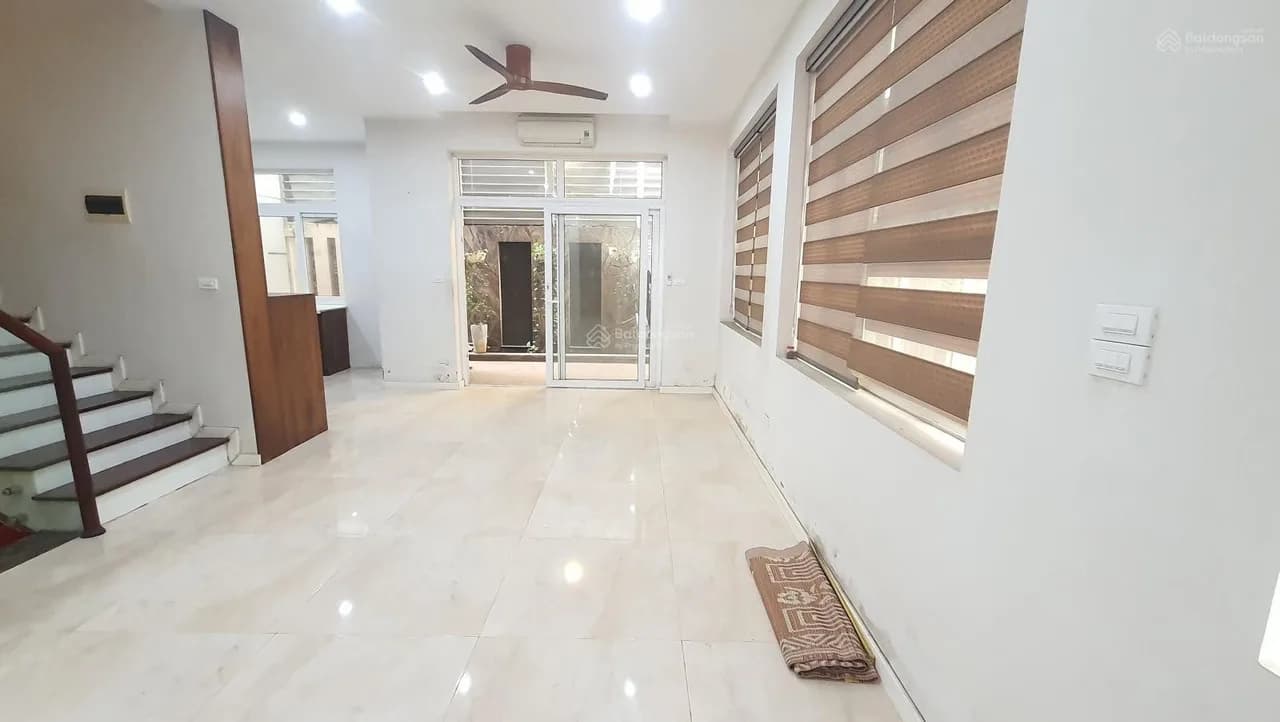 Cho thuê biệt thự 255m2 tại Hà Đông, Hà Nội