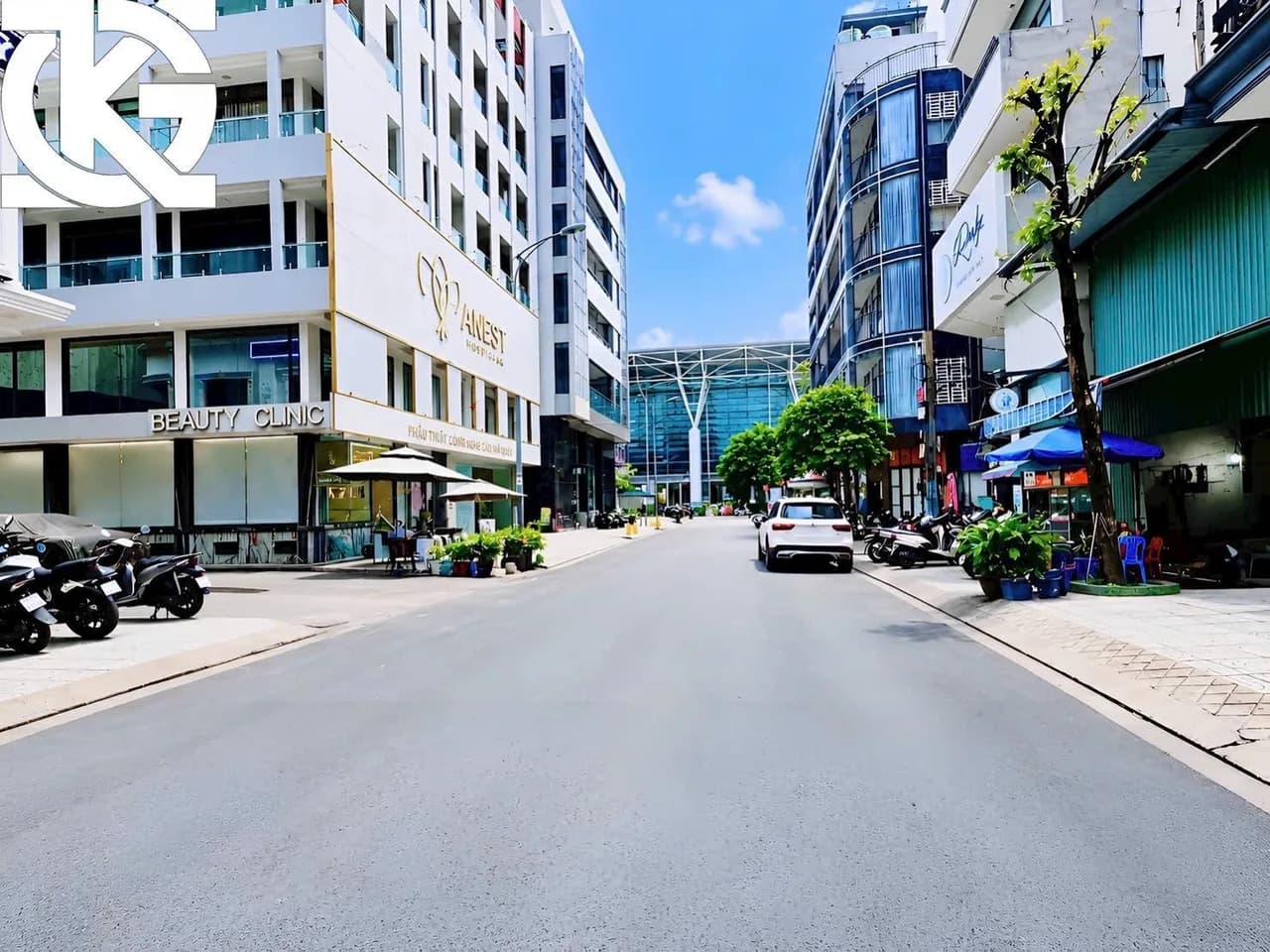 Cho thuê toà nhà 8x15m hầm 6 tầng tại Phường Diên Hồng, TP. Hồ Chí