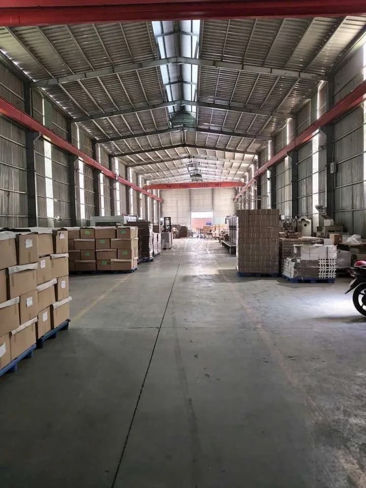 Cho thuê mặt bằng nhà xưởng 1600m2 tại Tân Đông Hiệp, TP. Hồ Chí Minh