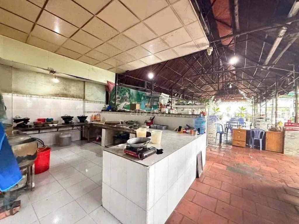 Cho thuê mặt bằng 650m2 tại Phú Lợi, TP. Hồ Chí Minh