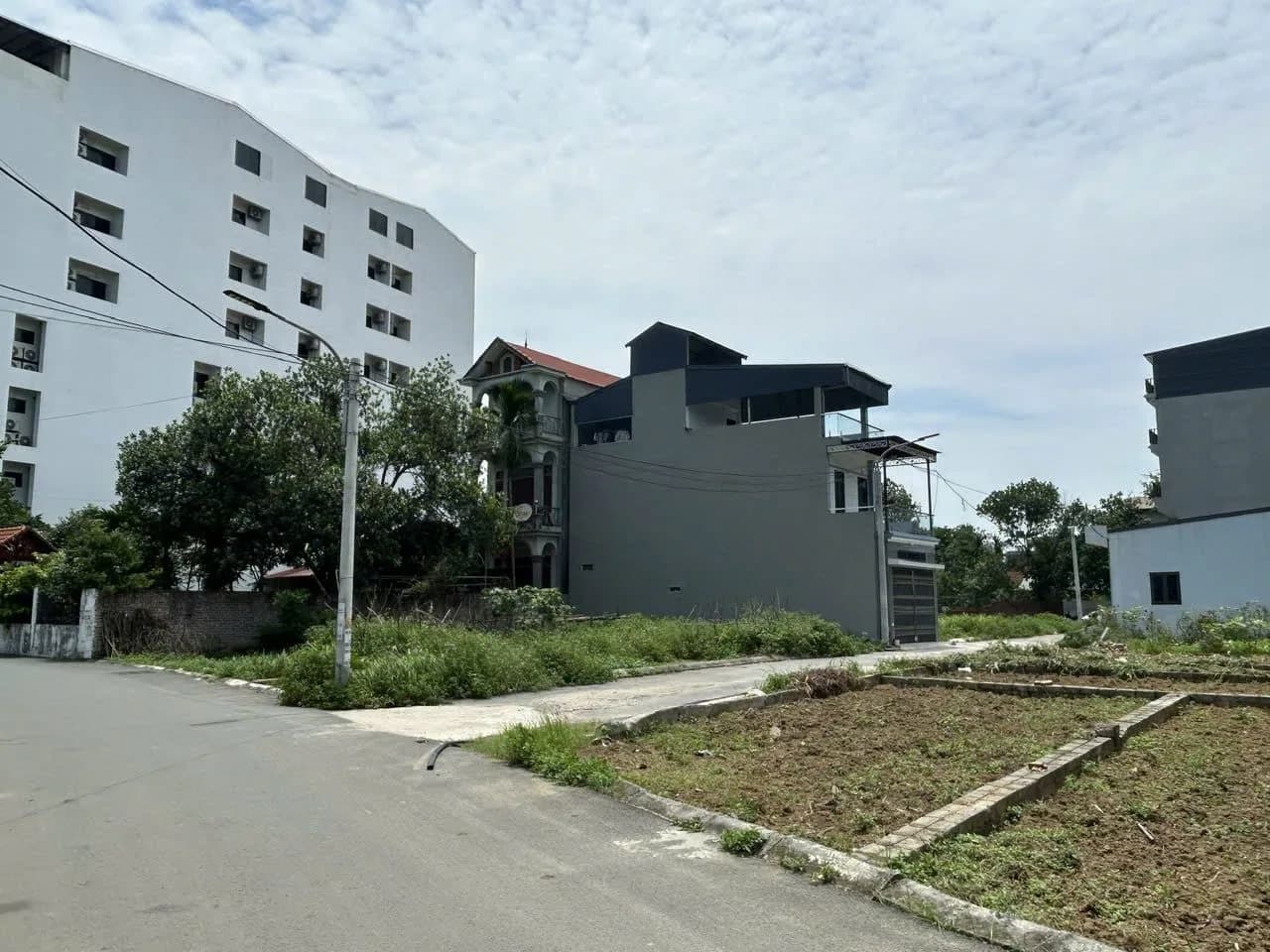 Bán đất thổ cư 80m2 giá 2,1 tỷ tại Hòa Lạc, Hà Nội