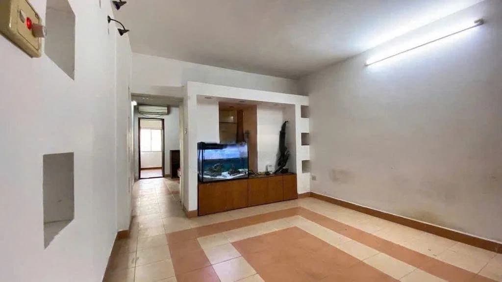 Cho thuê căn hộ 3PN 80m2 tại Kim Liên, Hà Nội