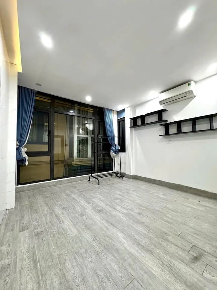 Cho thuê nhà nguyên căn 4 tầng 2PN tại Ô Chợ Dừa, Hà Nội