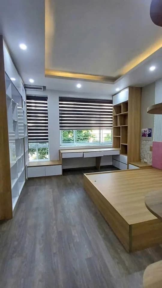 Cho thuê nhà 4.5 tầng 50m2 tại Hà Đông, Hà Nội