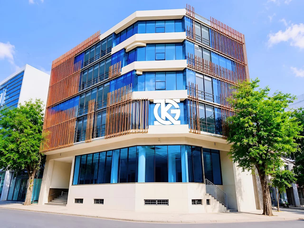Cho thuê toà nhà góc 2MT 14x26m tại Tân Sơn Hòa, TP. Hồ Chí Minh