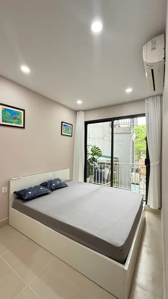 Cho thuê nhà 2PN 20m2 4 tầng tại Văn Miếu, Hà Nội