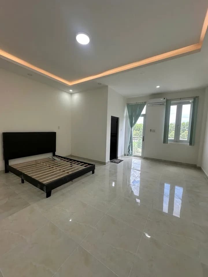 Cho thuê mặt bằng kinh doanh 100m2 giá 20 triệu tại phường Hoà Phú, Bì