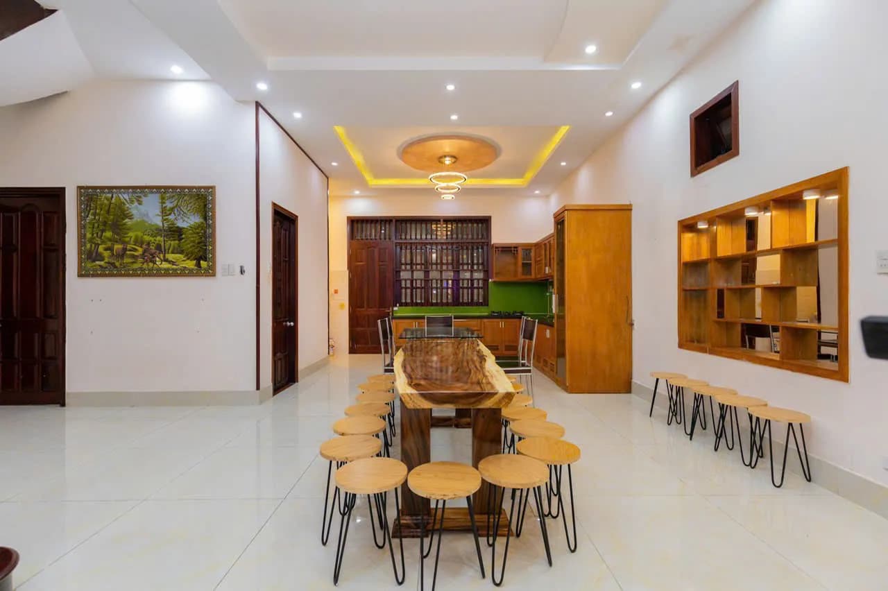 Cho thuê biệt thự hồ bơi 240m2 4PN tại Vũng Tàu, TP. Hồ Chí Minh