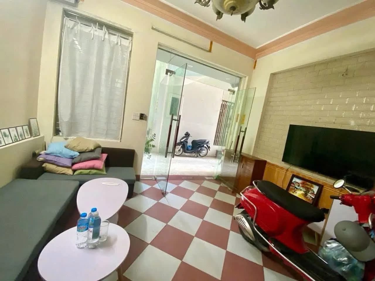 Cho thuê nhà nguyên căn 5 tầng full nội thất tại Tương Mai, Hà Nội