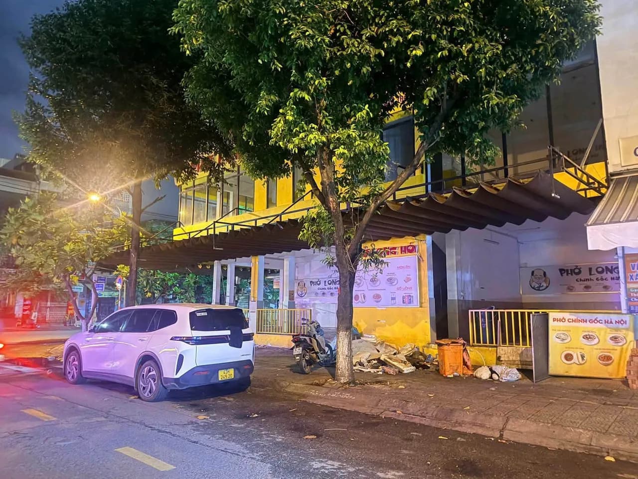 Cho thuê nhà 3 tầng 175m2 tại Ngũ Hành Sơn, Đà Nẵng