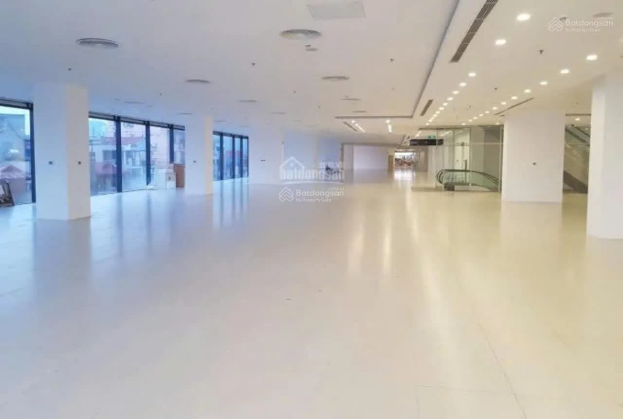 Cho thuê mặt bằng kinh doanh 1000m2 tại Thanh Xuân, Hà Nội